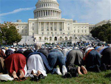 Muslim prayers in front of Capitol